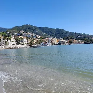 Edens House Con Parcheggio Privato Gratuito Rapallo